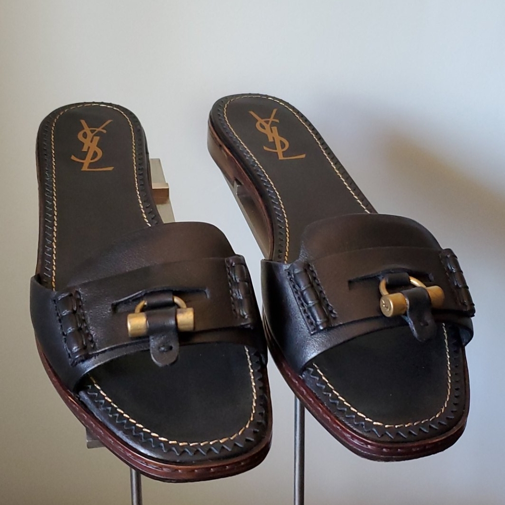 Yves Saint Laurent Rive Gauche Muse Slides